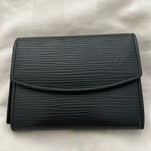 Louis Vuitton epi coin purse